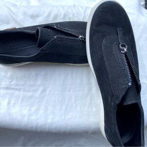 Ecco black suede zip sneakers sz 10 with white sides.